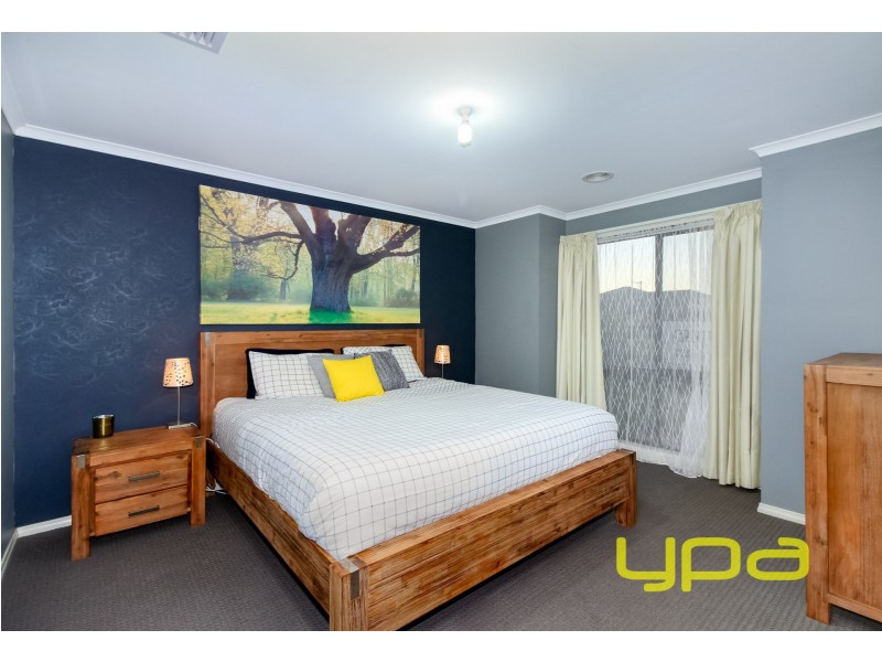 51 McBurnie Drive, Kurunjang VIC 3337