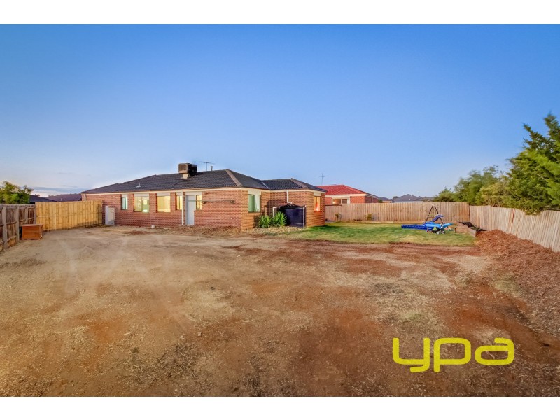 51 McBurnie Drive, Kurunjang VIC 3337
