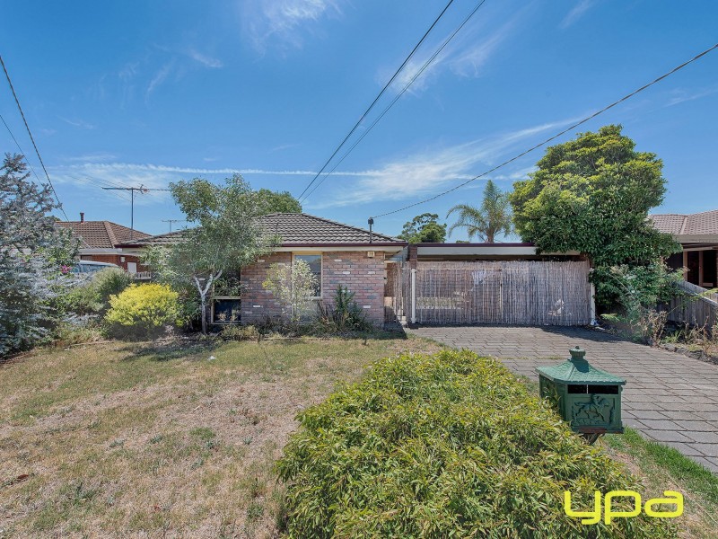 20 Risson Street, Melton South VIC 3338