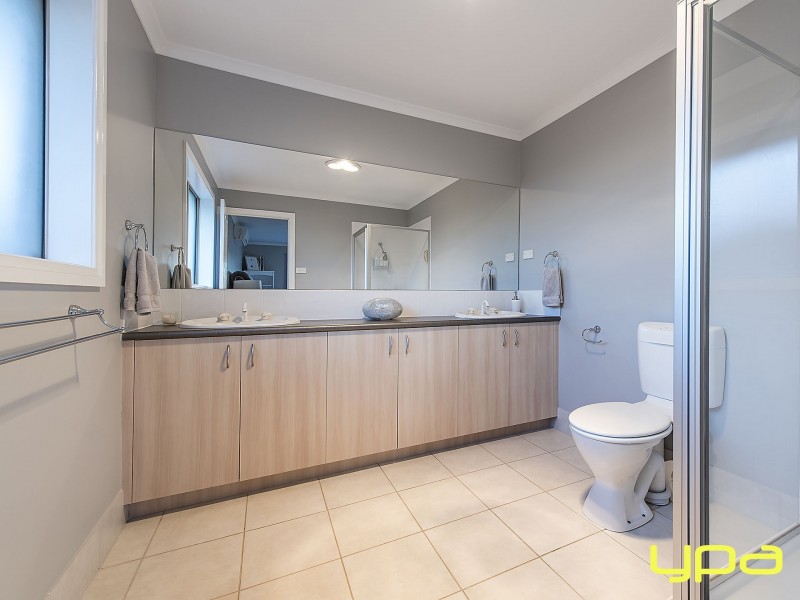 9 Lindsay Place, Bacchus Marsh VIC 3340