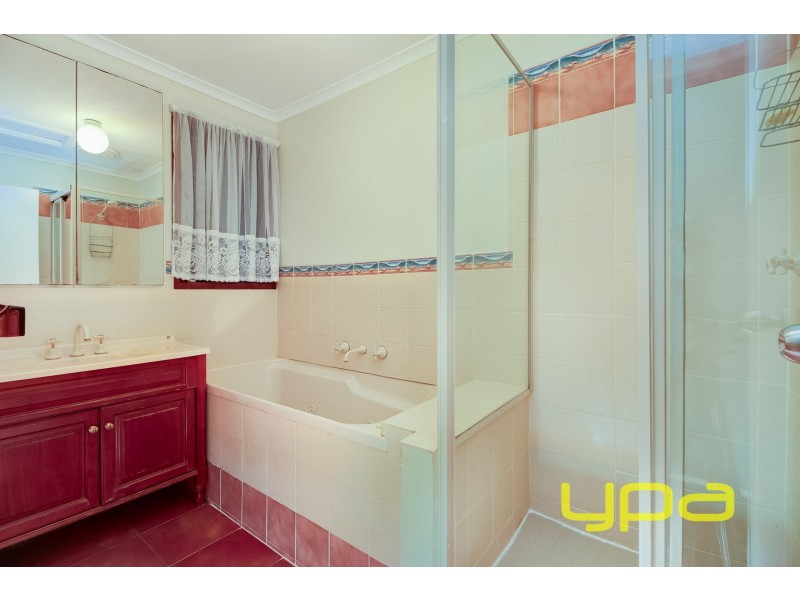 41 Dunvegan Drive, Kurunjang VIC 3337