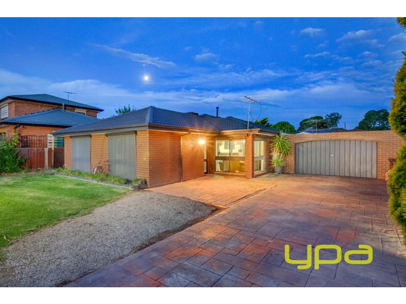 41 Dunvegan Drive, Kurunjang VIC 3337