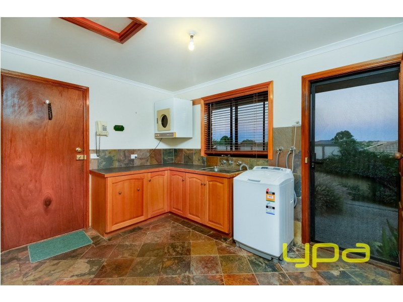 1 Rae Court, Darley VIC 3340