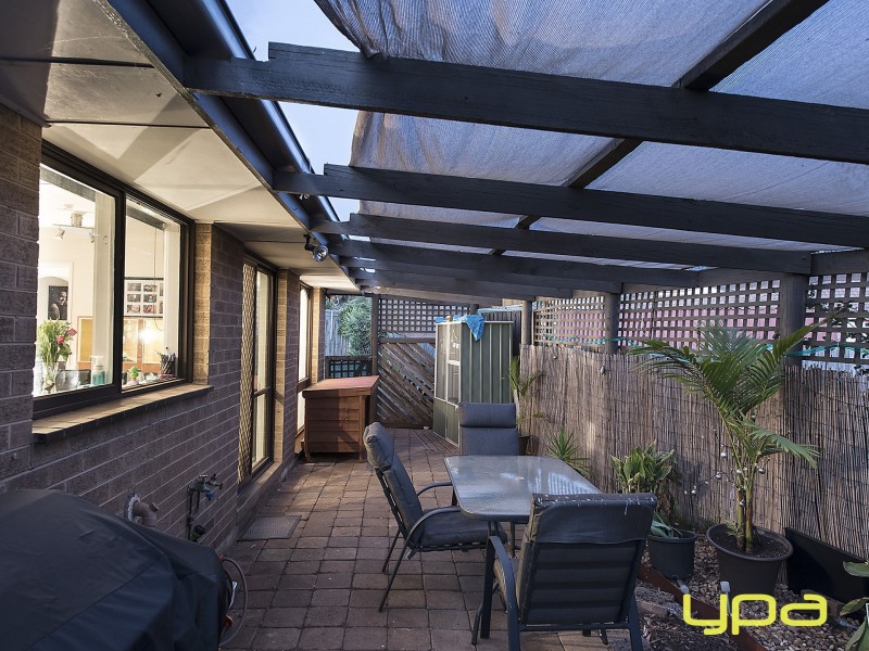 3 Berwick Place, Melton West VIC 3337