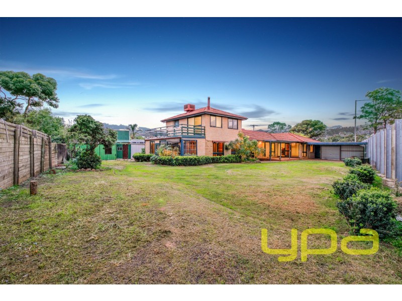 1 Irving Road, Melton VIC 3337