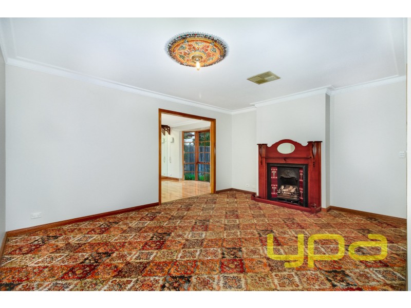 1 Irving Road, Melton VIC 3337