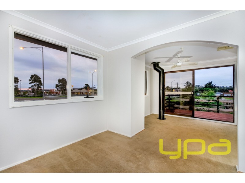 1 Irving Road, Melton VIC 3337