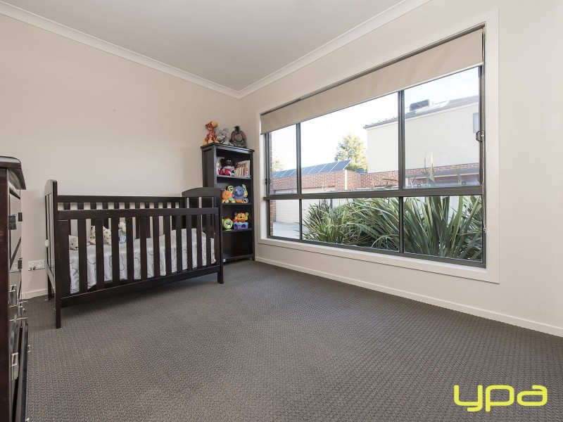 2/25 Lomandra Bowl, Melton West VIC 3337