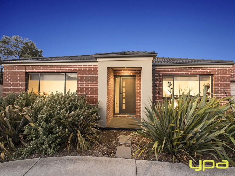 2/25 Lomandra Bowl, Melton West VIC 3337