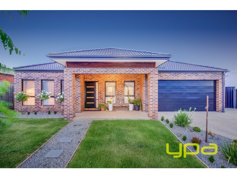 11 Vasaliki Court, Melton West VIC 3337