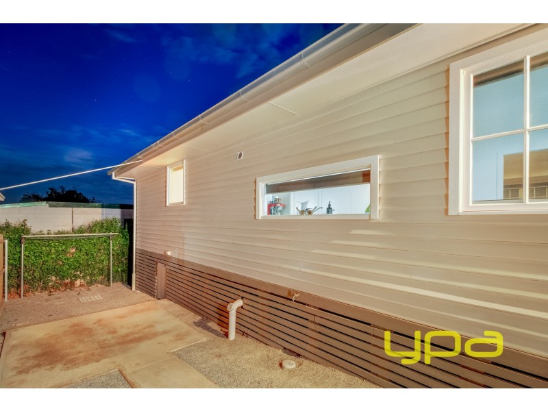 1/4 Anderson Street, Bacchus Marsh VIC 3340