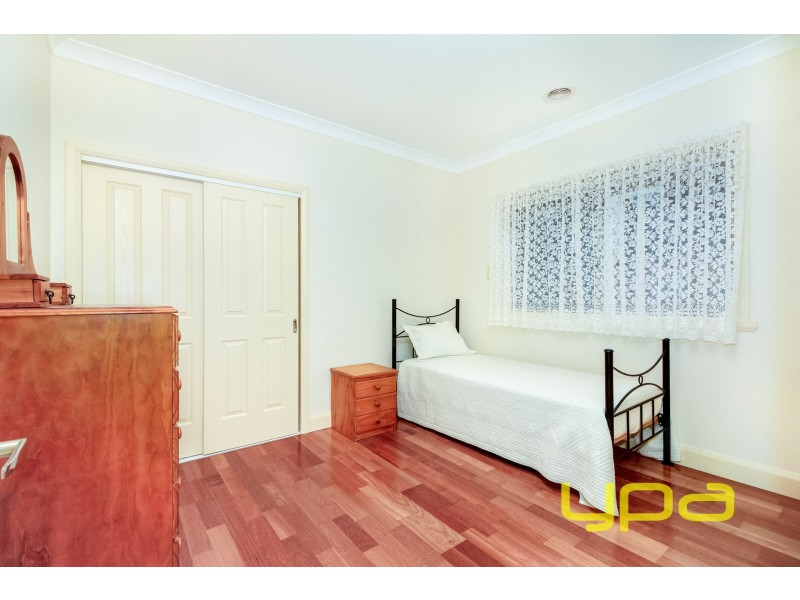 20 Chanticleer Avenue, Melton West VIC 3337