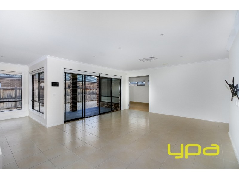 5 Andreas Court, Melton West VIC 3337