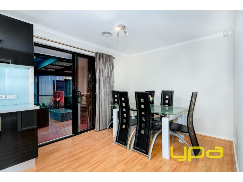 35 Grace Street, Melton South VIC 3338