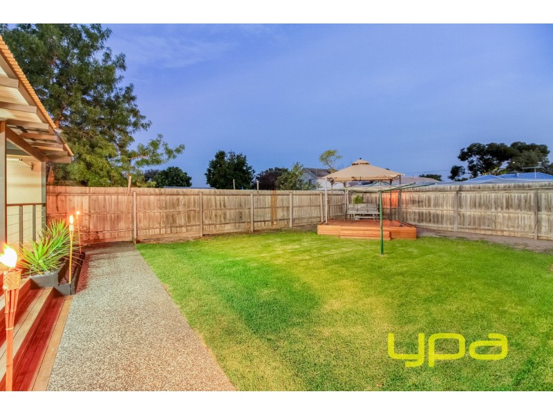 35 Grace Street, Melton South VIC 3338