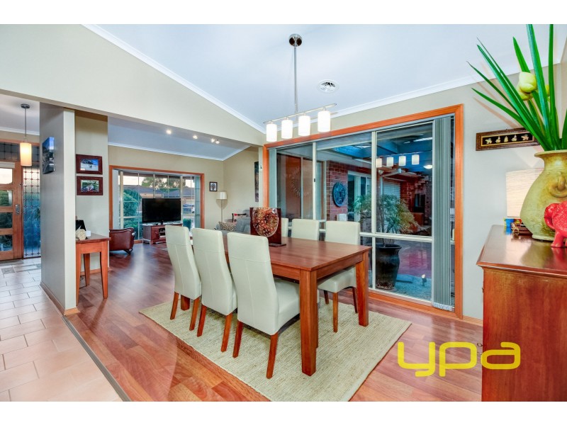 10 Galilee Boulevard, Melton West VIC 3337