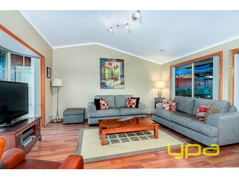 10 Galilee Boulevard, Melton West VIC 3337