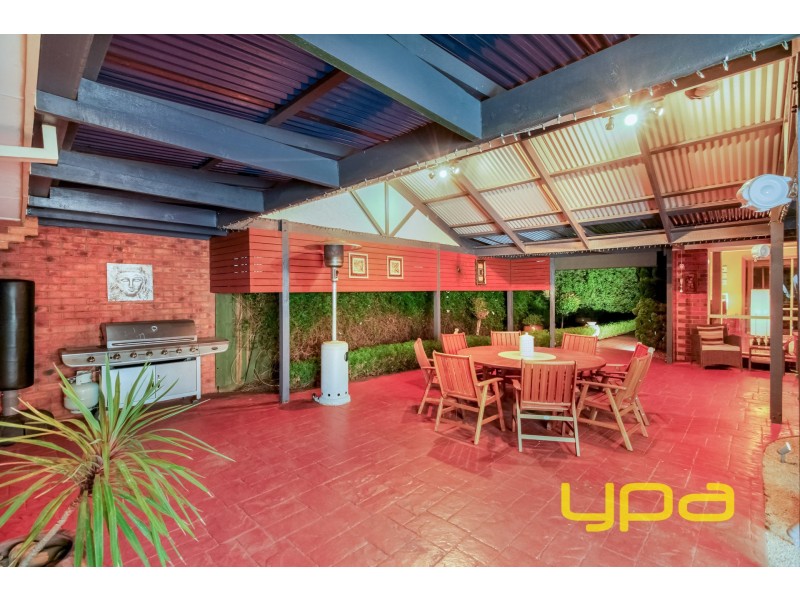 10 Galilee Boulevard, Melton West VIC 3337