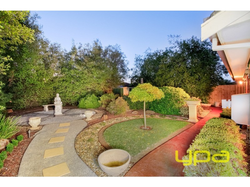 10 Galilee Boulevard, Melton West VIC 3337