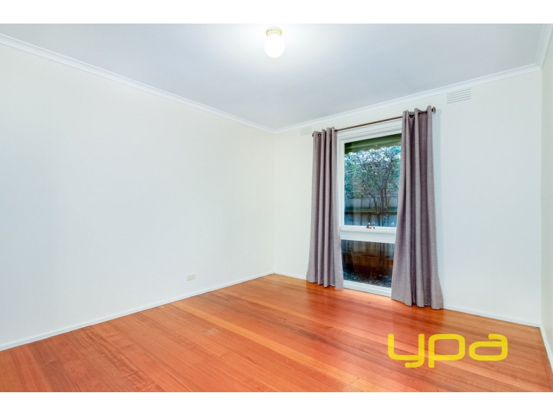 34 Rathdowne Circuit, Melton West VIC 3337