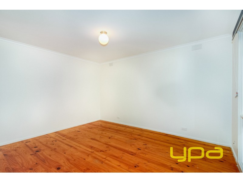 41 Connel Drive, Melton South VIC 3338