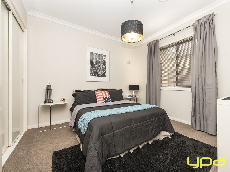 13 Burrawang Close, Brookfield VIC 3338