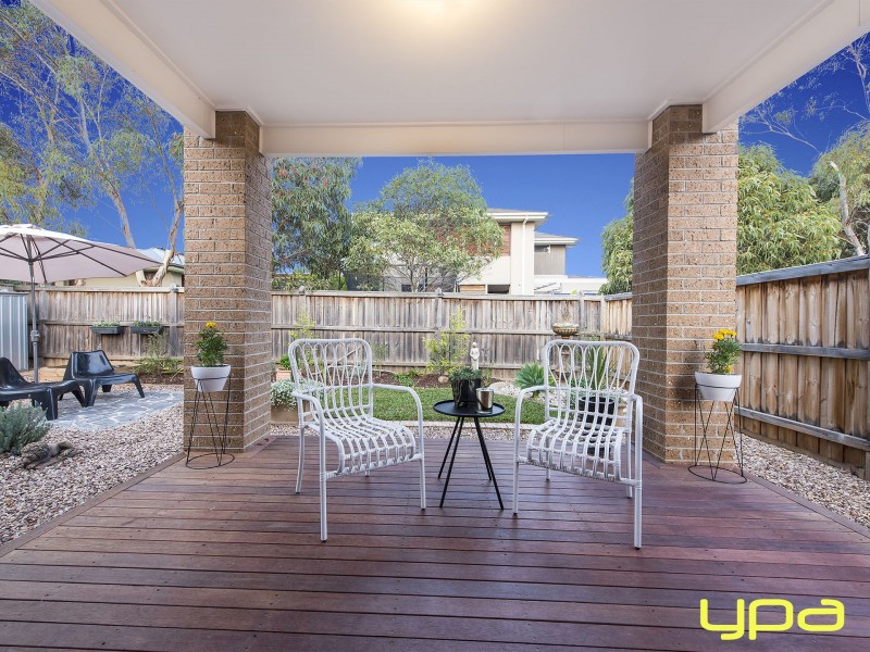 13 Burrawang Close, Brookfield VIC 3338