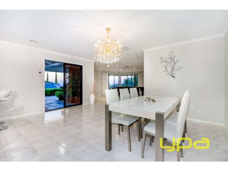 53 Maddison Circuit, Darley VIC 3340