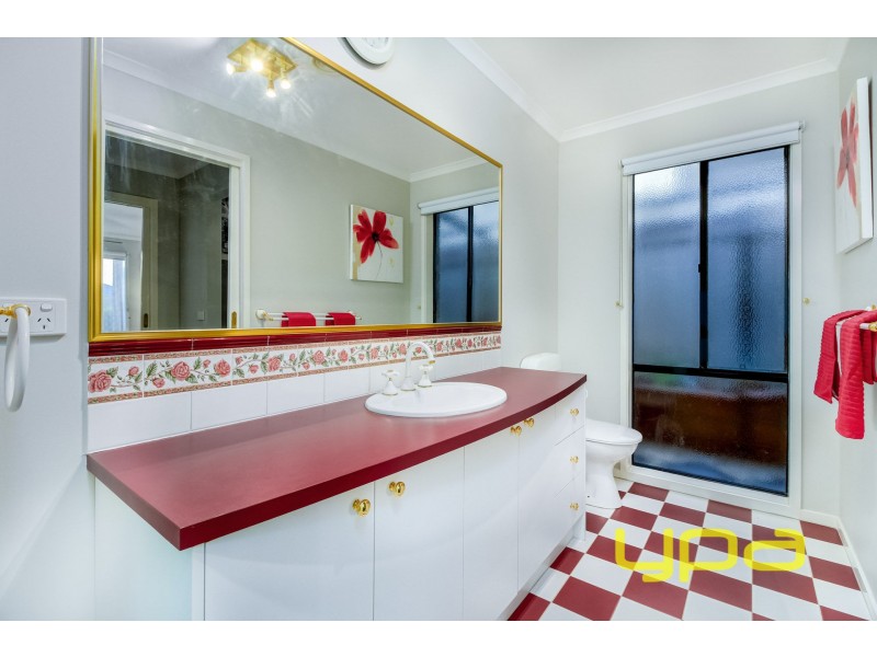 53 Maddison Circuit, Darley VIC 3340