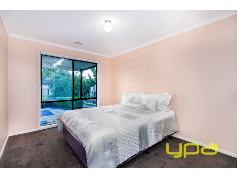 53 Maddison Circuit, Darley VIC 3340