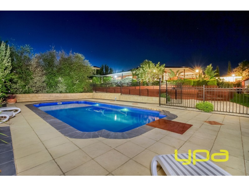 53 Maddison Circuit, Darley VIC 3340