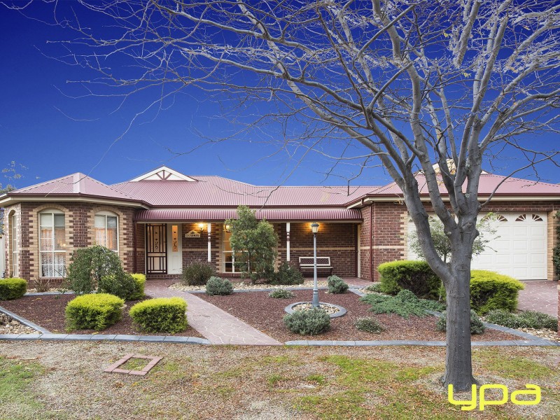 1 Stirling Terrace, Melton West VIC 3337