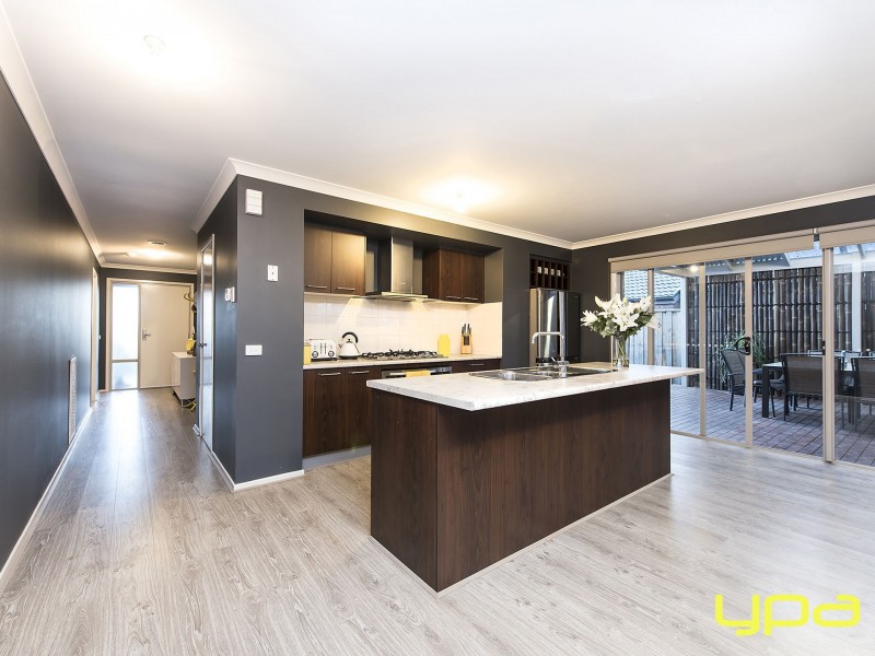 4 Portman Avenue, Melton West VIC 3337