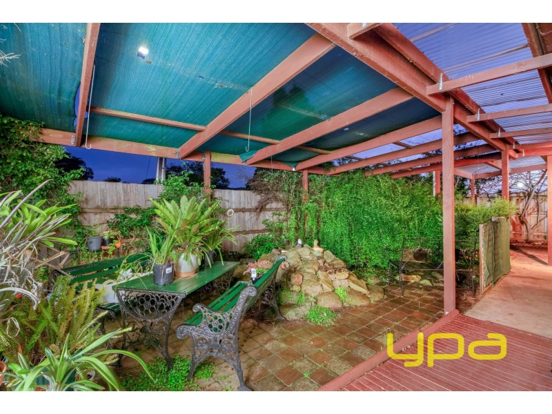 11 Wentworth Road, Melton South VIC 3338