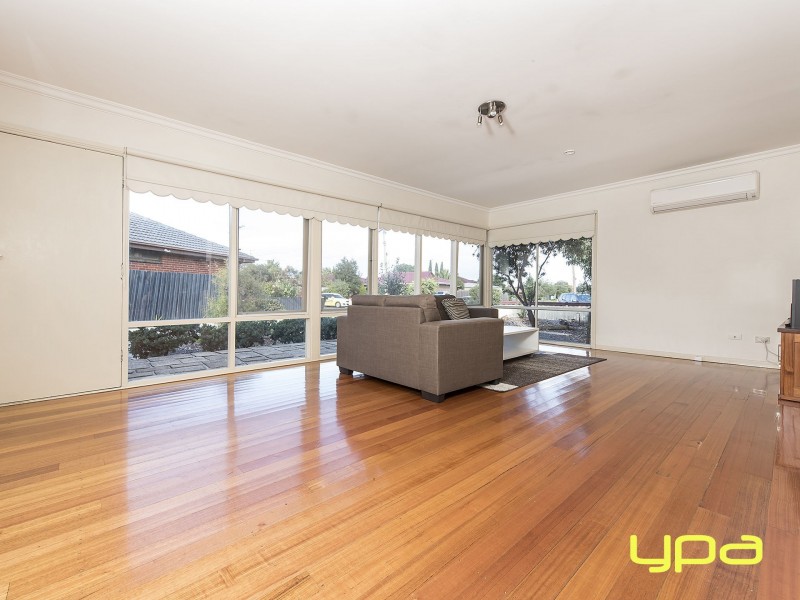 4 Norma Street, Melton VIC 3337