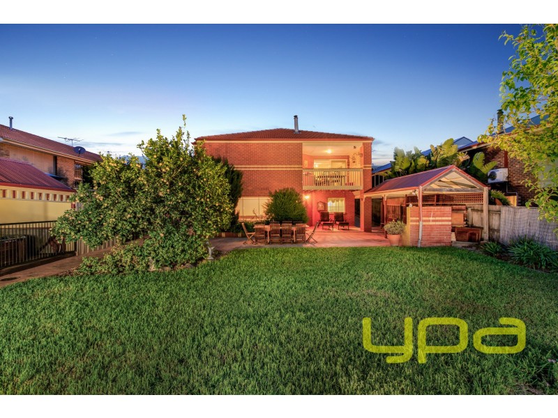 36 Gamalite Drive, Melton West VIC 3337