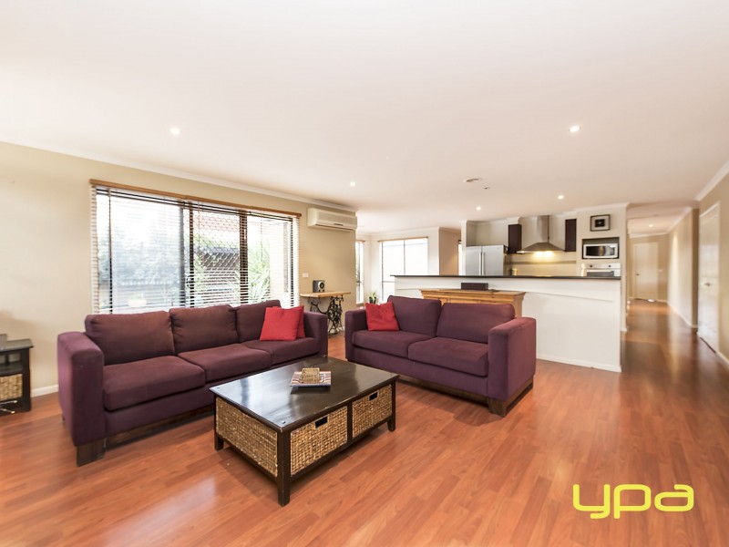 15 Prahn Court, Brookfield VIC 3338