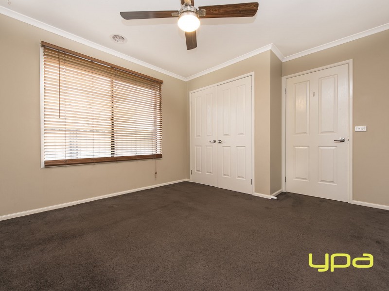 15 Prahn Court, Brookfield VIC 3338