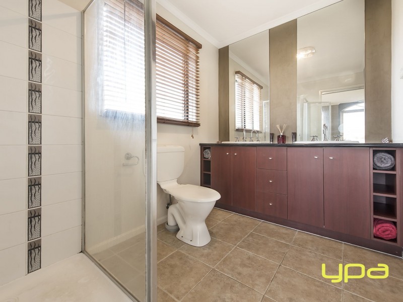 15 Prahn Court, Brookfield VIC 3338