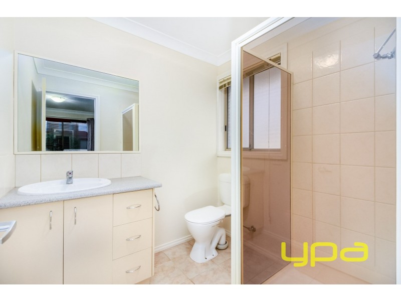 80 Dunvegan Drive, Kurunjang VIC 3337