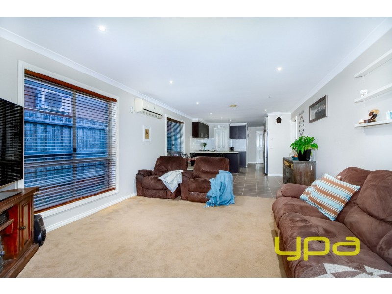 37 Peter Pan Crescent, Kurunjang VIC 3337