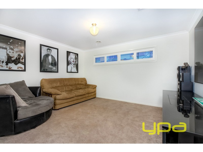 4 Connolly Drive, Melton West VIC 3337