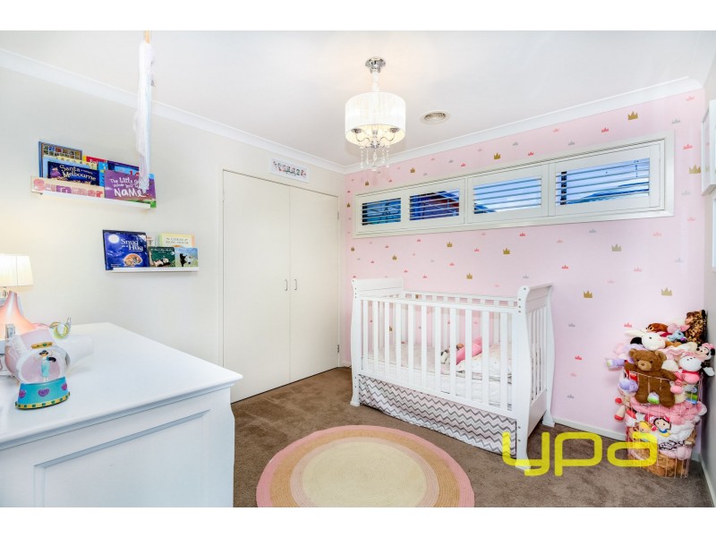 4 Connolly Drive, Melton West VIC 3337