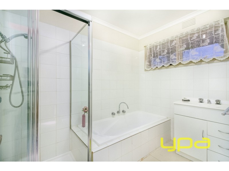 26 Carter Road, Melton VIC 3337