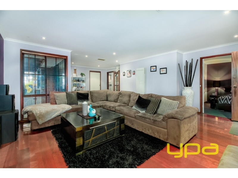 22 Nimmo Crescent, Kurunjang VIC 3337