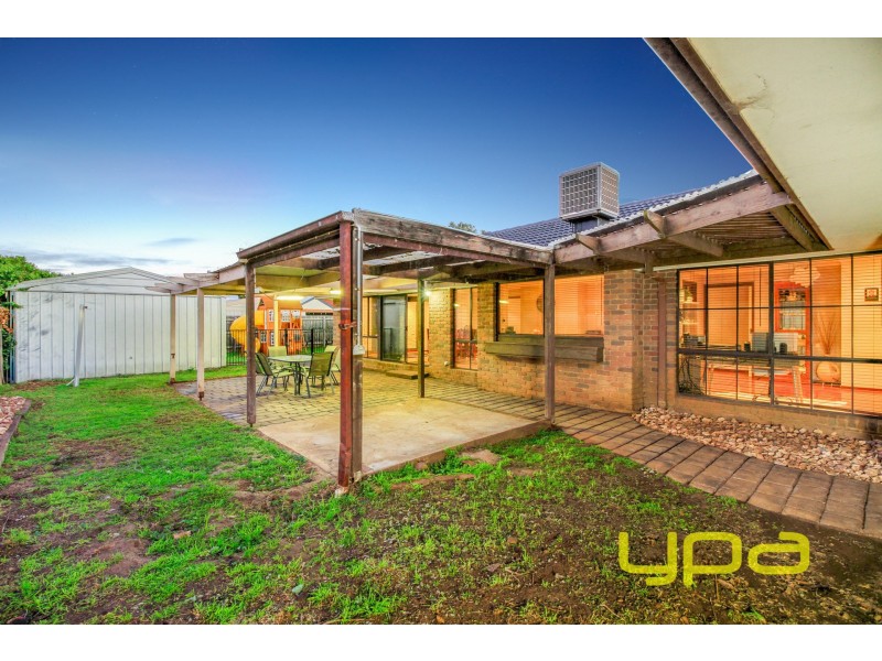 22 Nimmo Crescent, Kurunjang VIC 3337