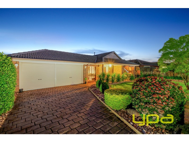 22 Nimmo Crescent, Kurunjang VIC 3337