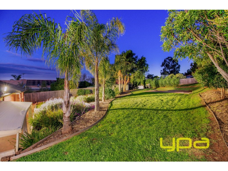 5 Densley Court, Darley VIC 3340