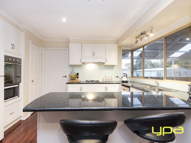 271 Centenary Avenue, Melton West VIC 3337