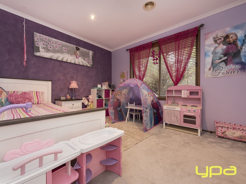 271 Centenary Avenue, Melton West VIC 3337